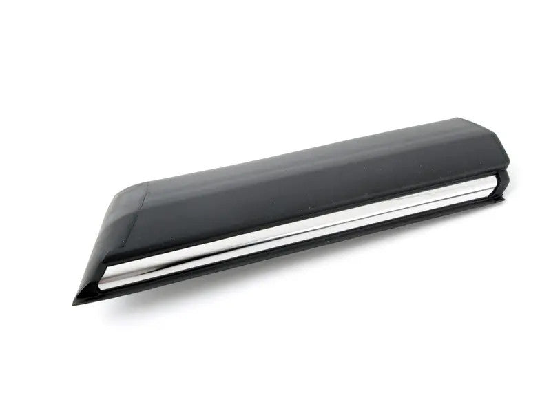 BMW Moulding Fender Front
